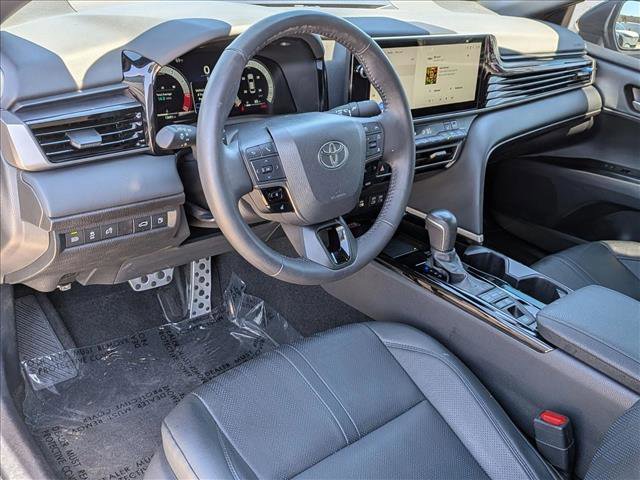 Used 2025 Toyota Camry XSE FWD image 10