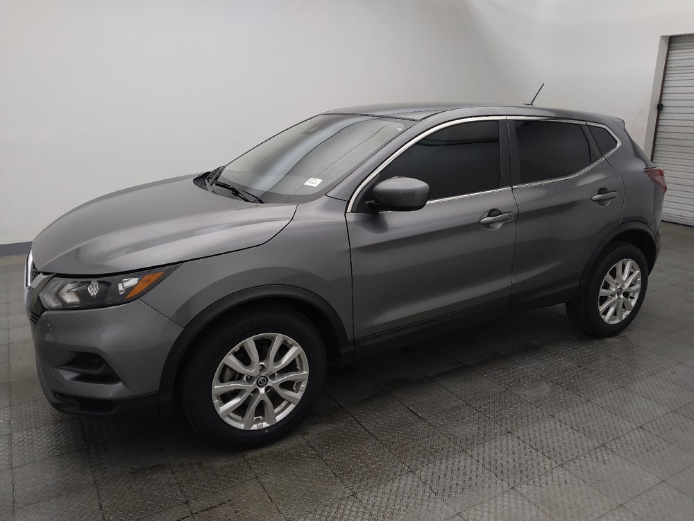 Used 2021 Nissan Rogue Sport S FWD image 2