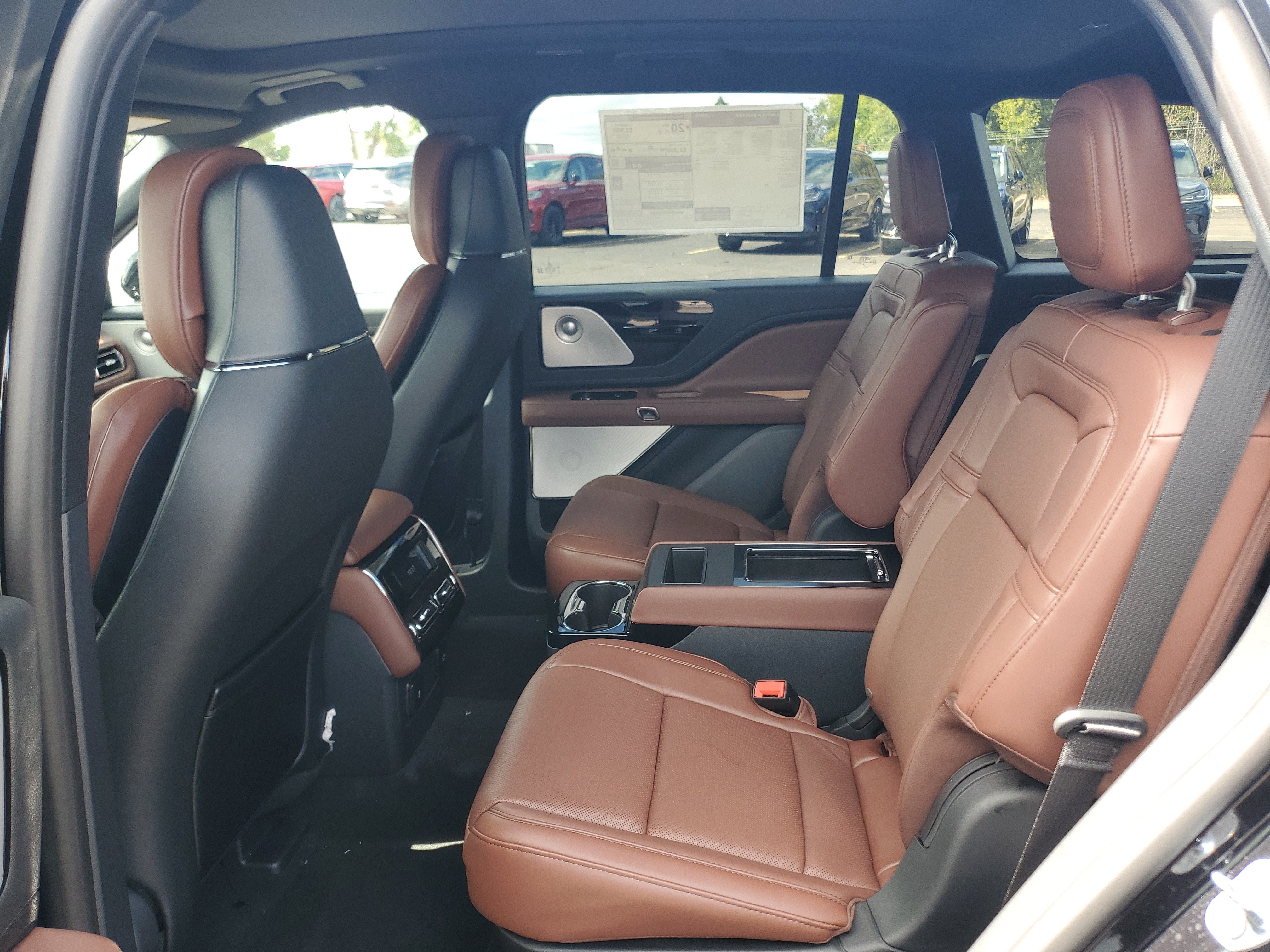 New 2027 Lincoln Aviator Reserve AWD/4WD image 23
