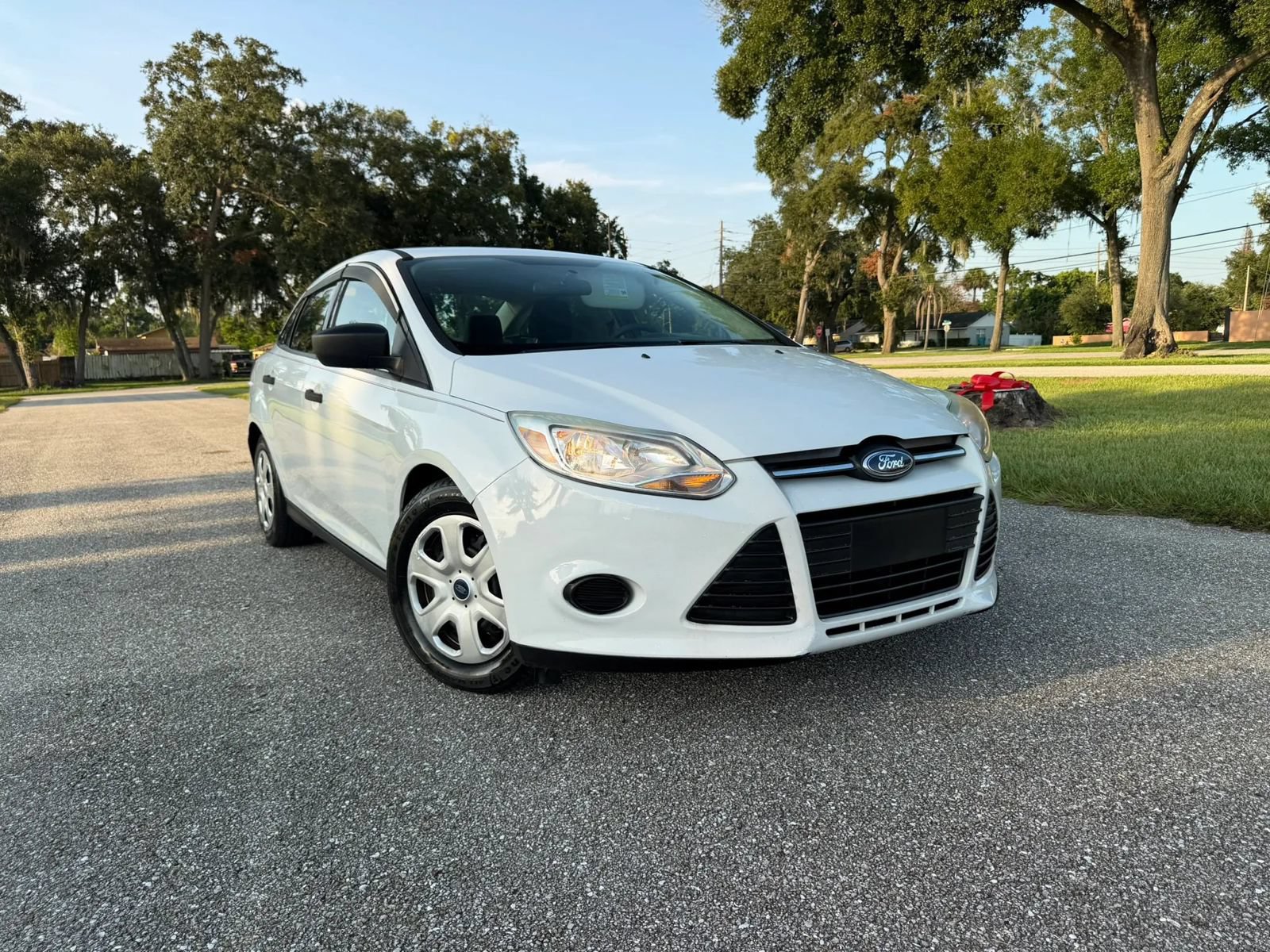 Used 2014 Ford Focus S FWD image 3