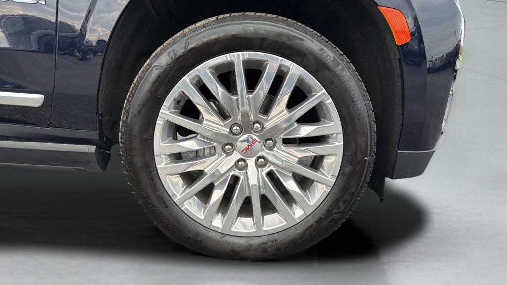 Used 2023 GMC Yukon Denali AWD/4WD image 39