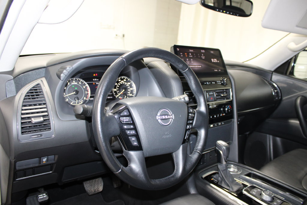 Used 2024 Nissan Armada SV RWD image 26