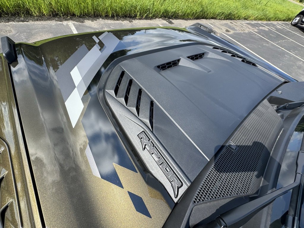 New 2025 Ford Bronco Raptor w/ Interior Carbon Fiber Pack image 46