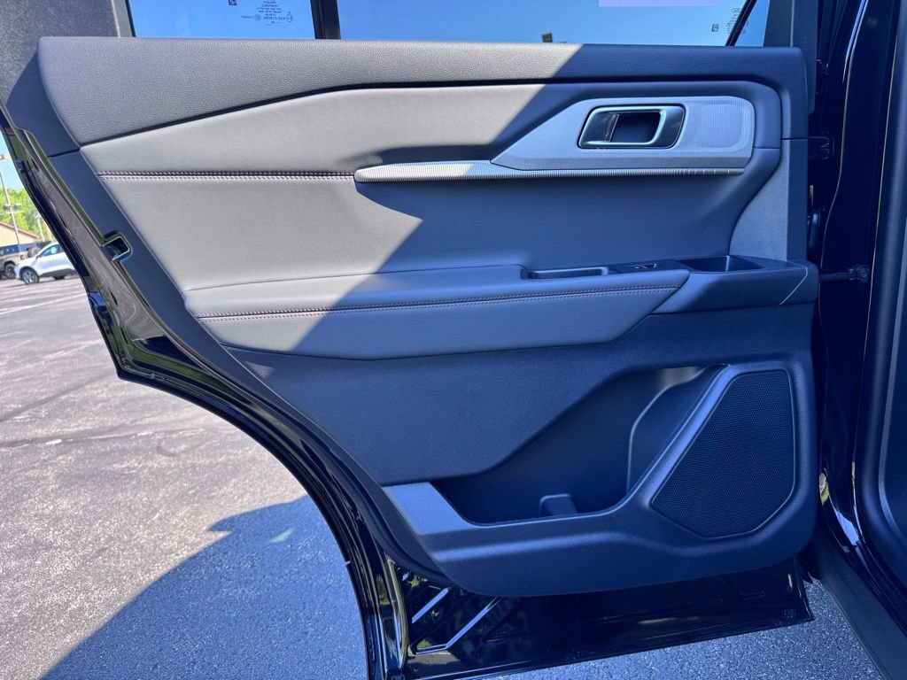 New 2026 Ford Explorer Active w/ Active Comfort Package AWD/4WD image 41