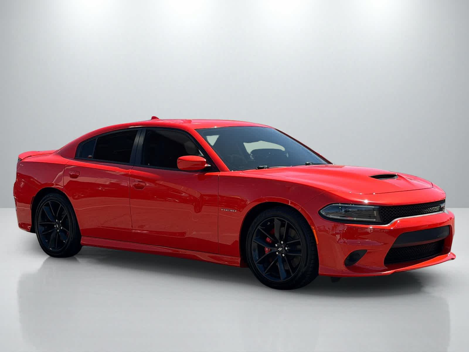 Used 2022 Dodge Charger R/T w/ Performance Handling Group RWD image 13