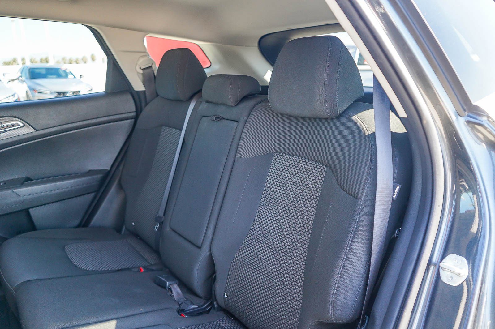 Used 2024 Kia Sportage LX image 17