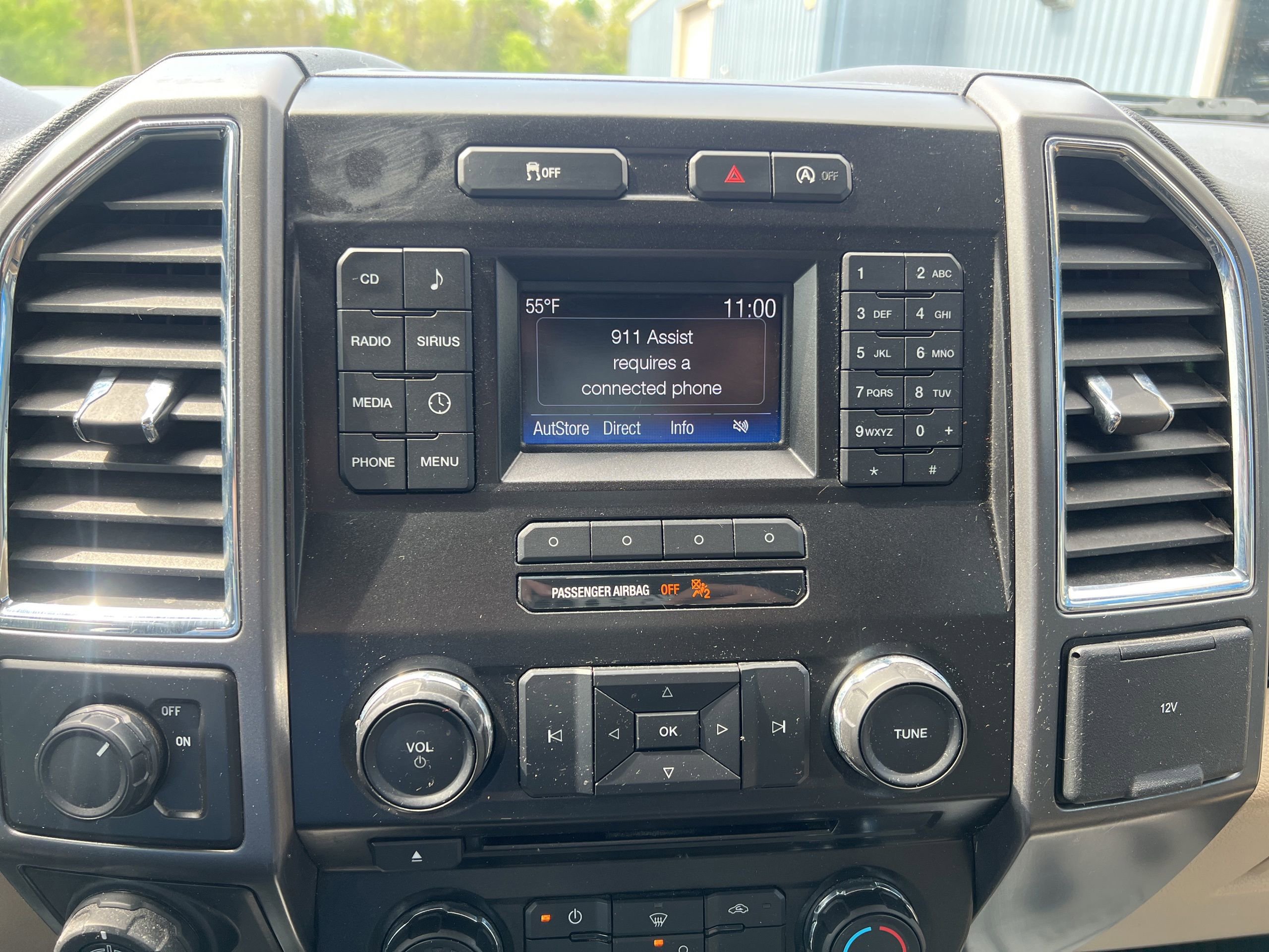 Used 2016 Ford F150 XLT w/ Equipment Group 301A Mid RWD image 16
