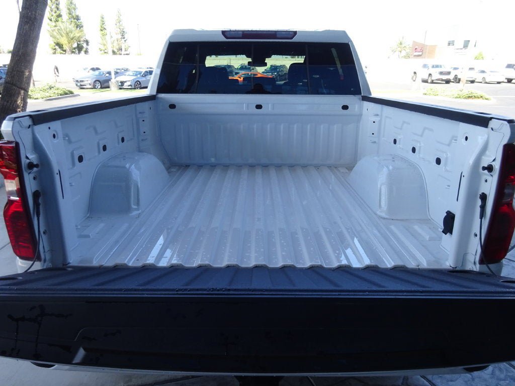 New 2026 Chevrolet Silverado 1500 Custom RWD image 7