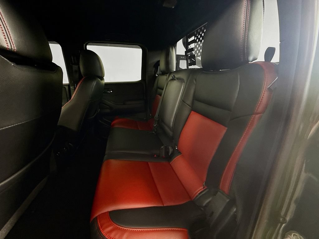 Used 2022 Nissan Frontier PRO-4X AWD/4WD image 23