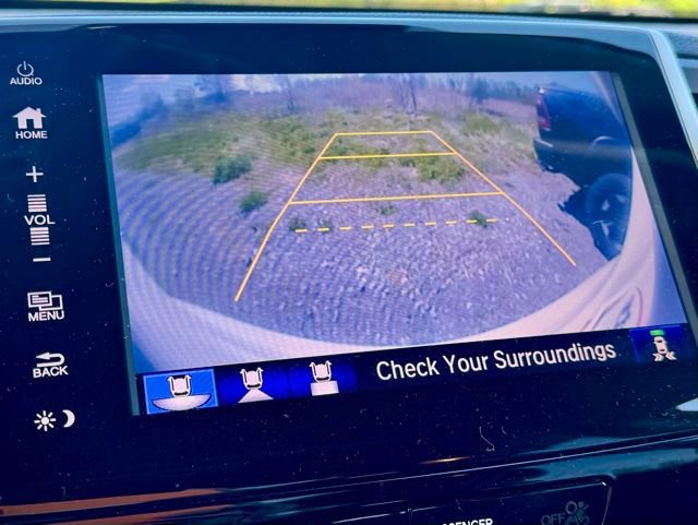 Used 2017 Honda Pilot Elite image 30