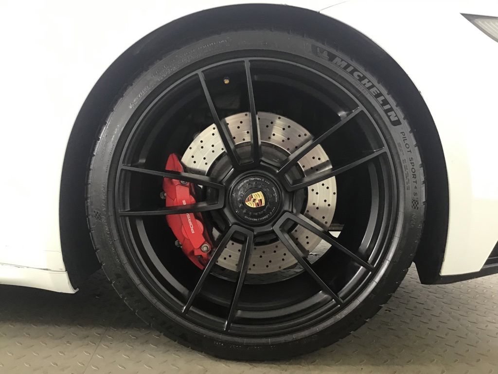 Certified 2022 Porsche 911 Carrera GTS RWD image 12