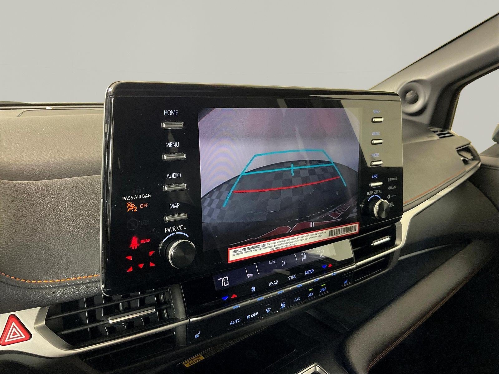 Used 2022 Toyota Sienna XSE w/ XSE Plus Package AWD/4WD image 14