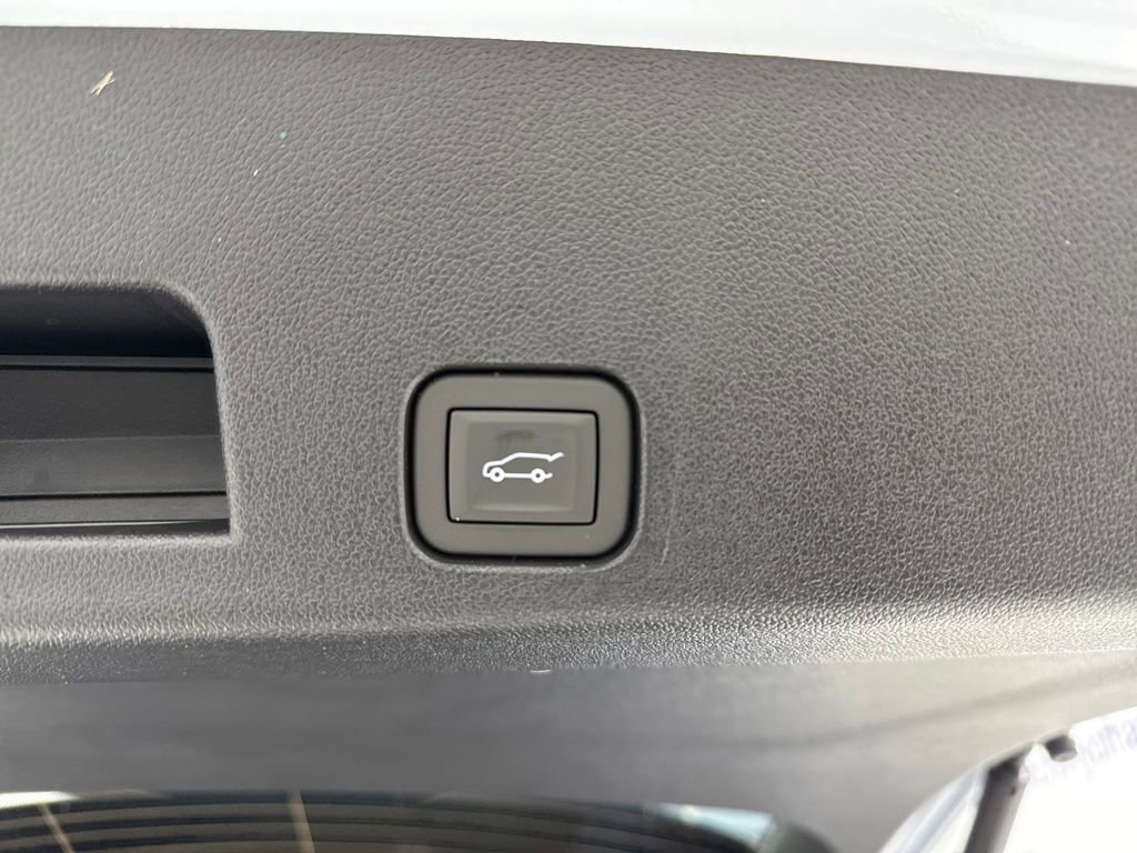 New 2026 Chevrolet Traverse Z71 image 14