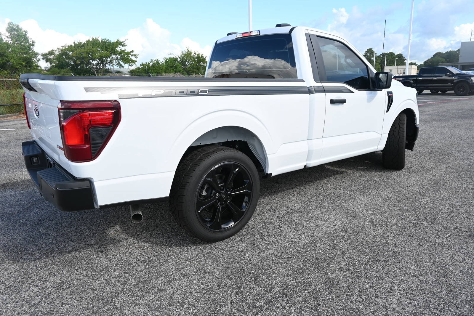 New 2026 Ford F150 XL AWD/4WD image 3