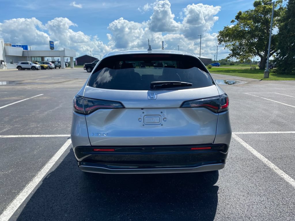 Used 2024 Honda HR-V EX-L image 6