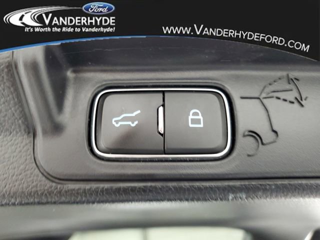 Used 2021 Ford Explorer Limited image 10