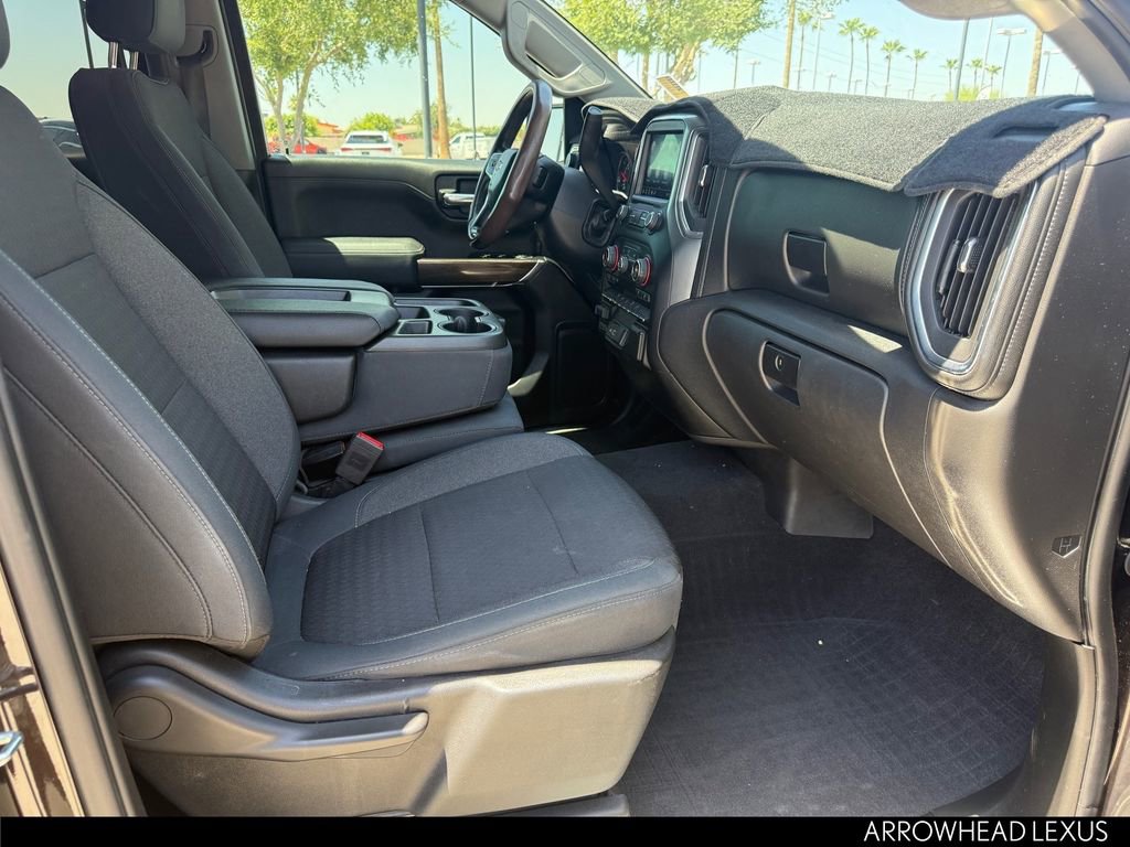 Used 2019 Chevrolet Silverado 1500 LT w/ All-Star Edition AWD/4WD image 30