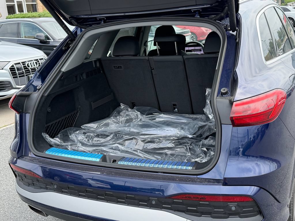 New 2026 Audi Q5 Premium AWD/4WD image 13