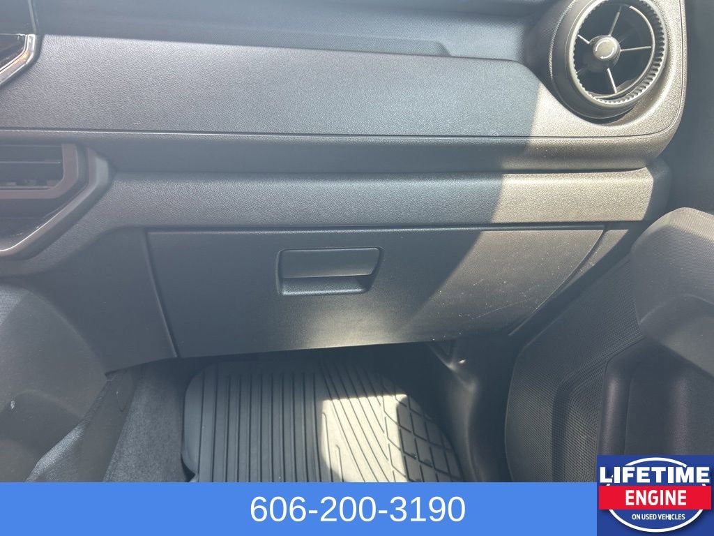 Used 2024 Chevrolet Colorado Trail Boss image 13