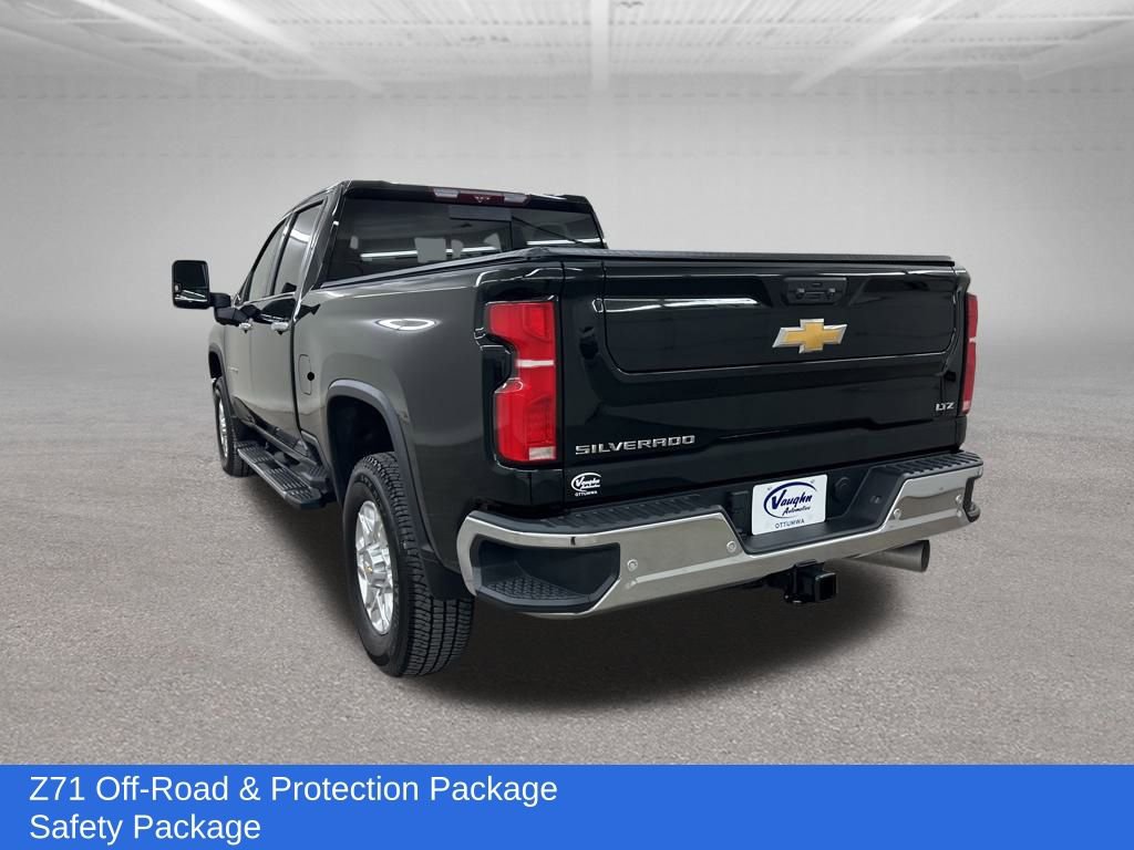 Used 2024 Chevrolet Silverado 2500 LTZ w/ LTZ Premium Package image 10