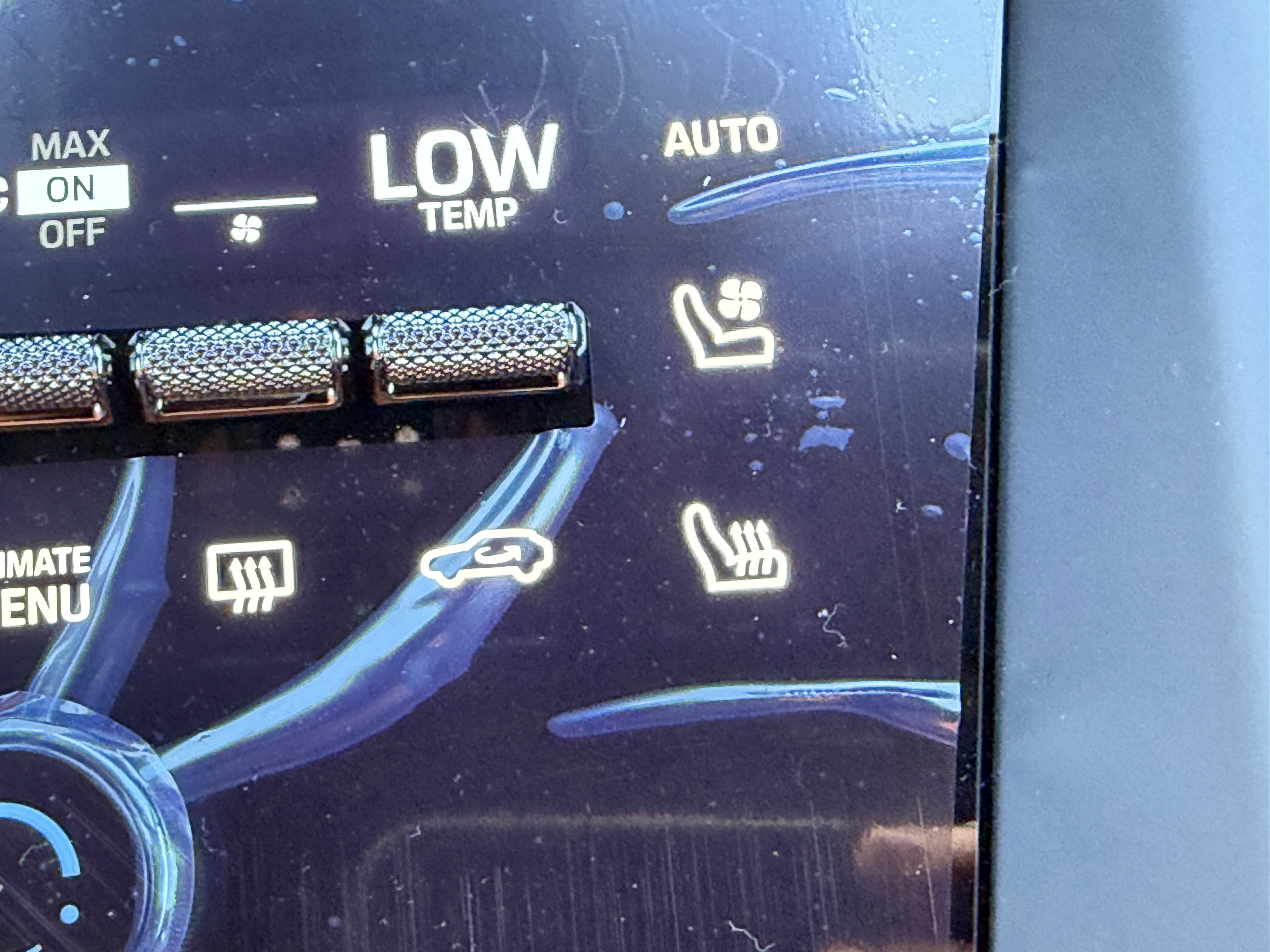 New 2026 Porsche Macan Electric image 27