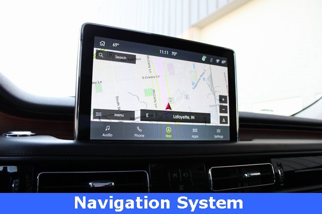 Used 2022 Lincoln Aviator Reserve w/ Equipment Group 201A image 3