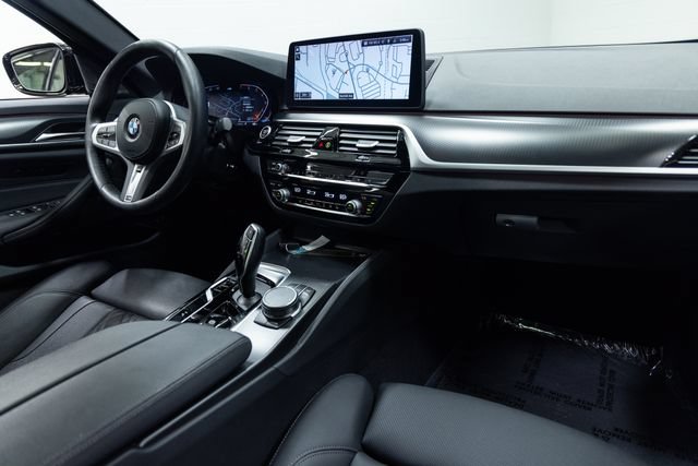 Certified 2023 BMW 530i xDrive w/ M Sport Package AWD/4WD image 27