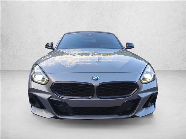Used 2024 BMW Z4 M40i w/ Premium Package RWD image 2