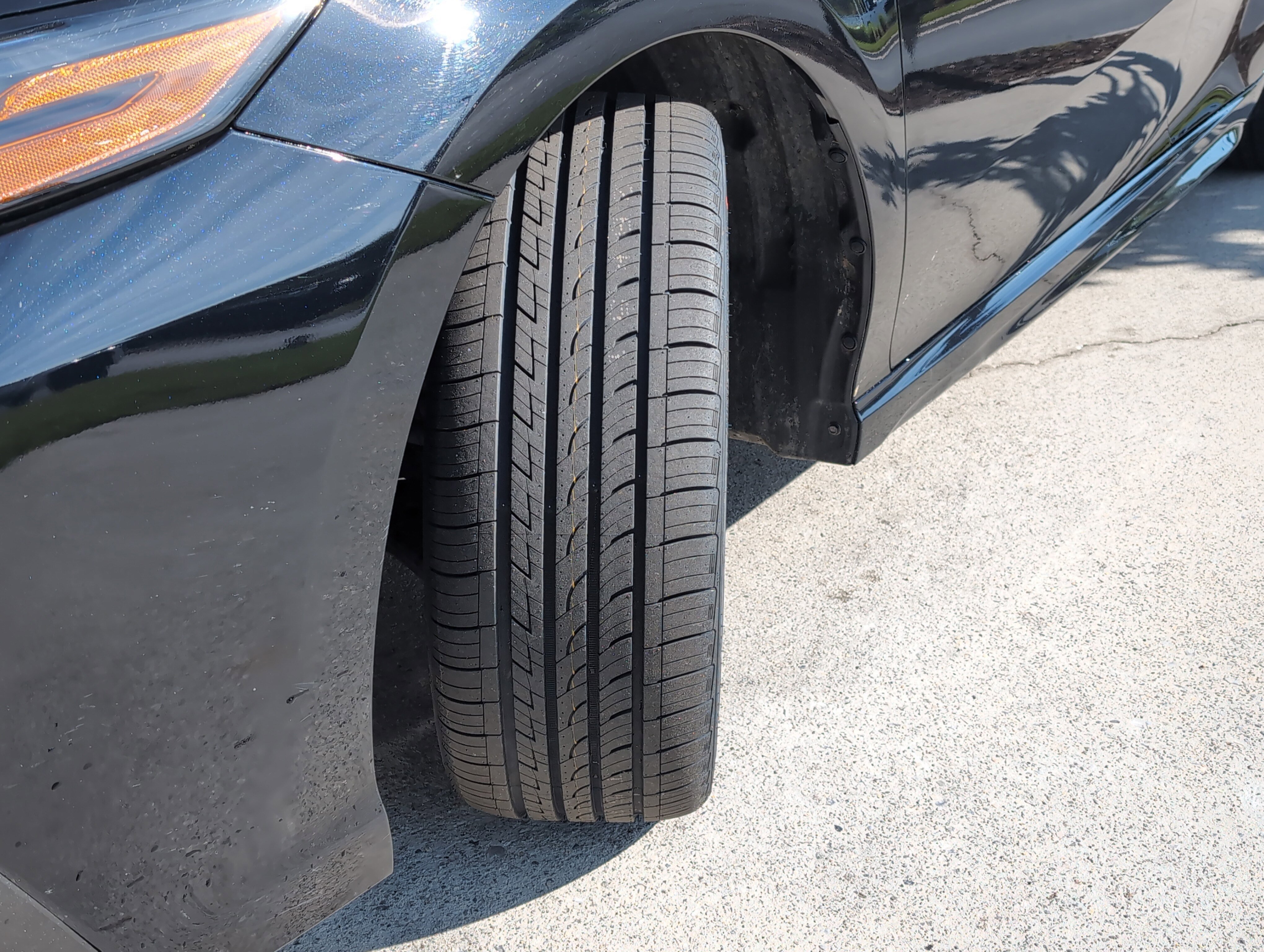 Used 2024 Toyota Camry XSE FWD image 11