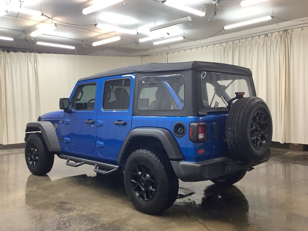 Used 2022 Jeep Wrangler Unlimited Sport image 9