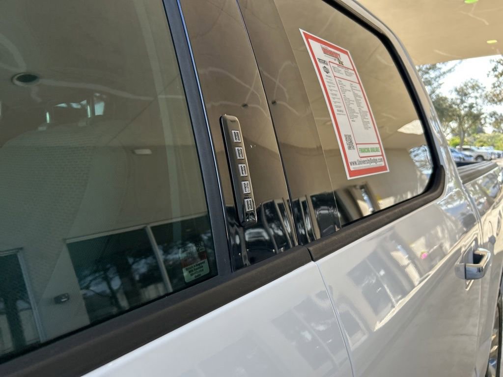 Used 2019 Ford F150 XLT w/ Equipment Group 302A Luxury image 16