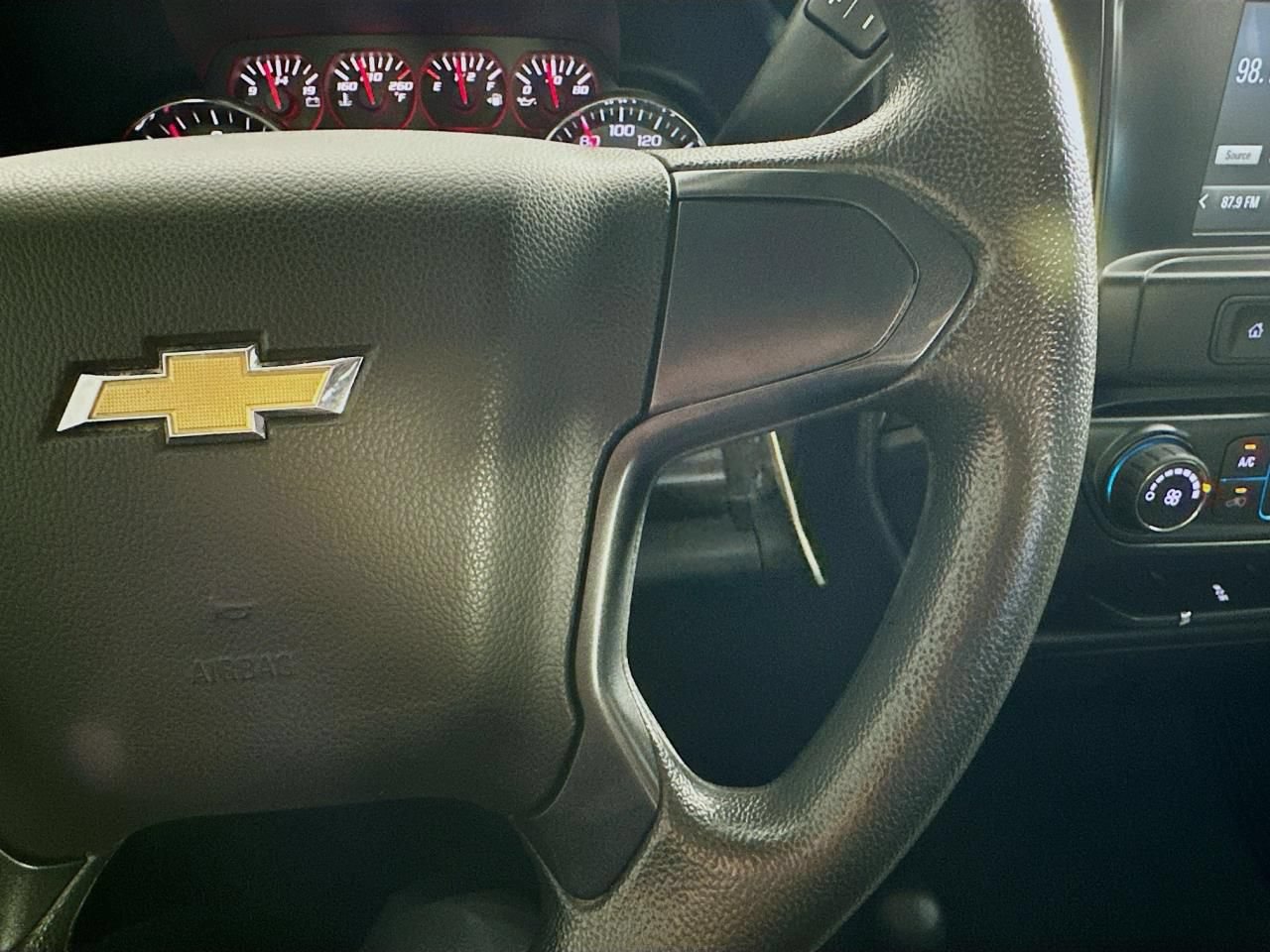 Used 2017 Chevrolet Silverado 1500 Custom w/ Custom Convenience Package AWD/4WD image 44