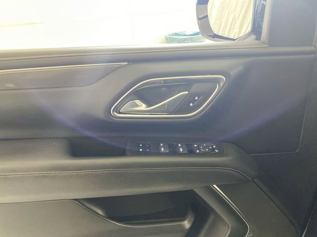 Used 2023 GMC Yukon AT4 w/ AT4 Premium Package AWD/4WD image 26