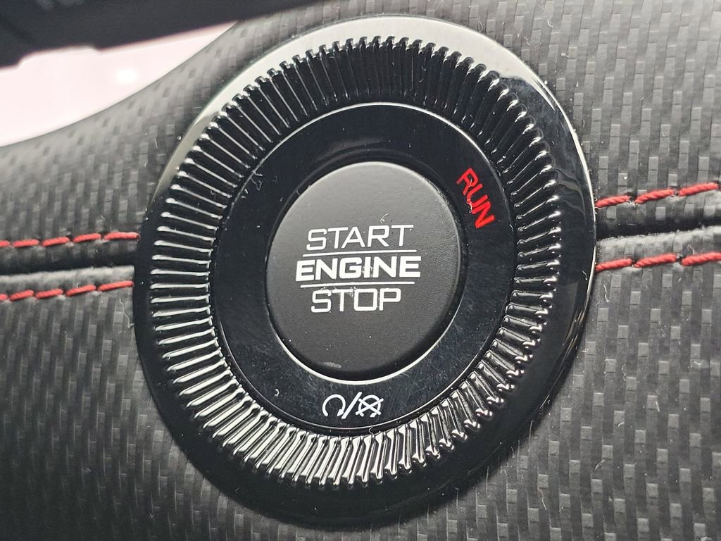 Used 2022 Jeep Compass Trailhawk image 32