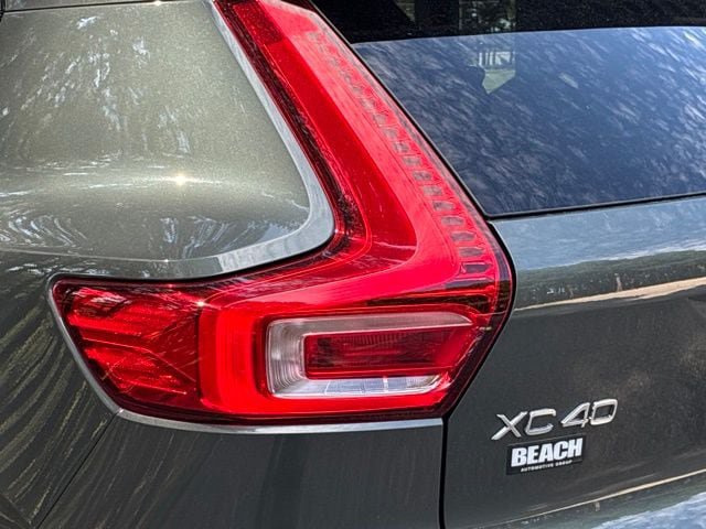 New 2026 Volvo XC40 B5 Plus w/ Protection Package Premier AWD/4WD image 14