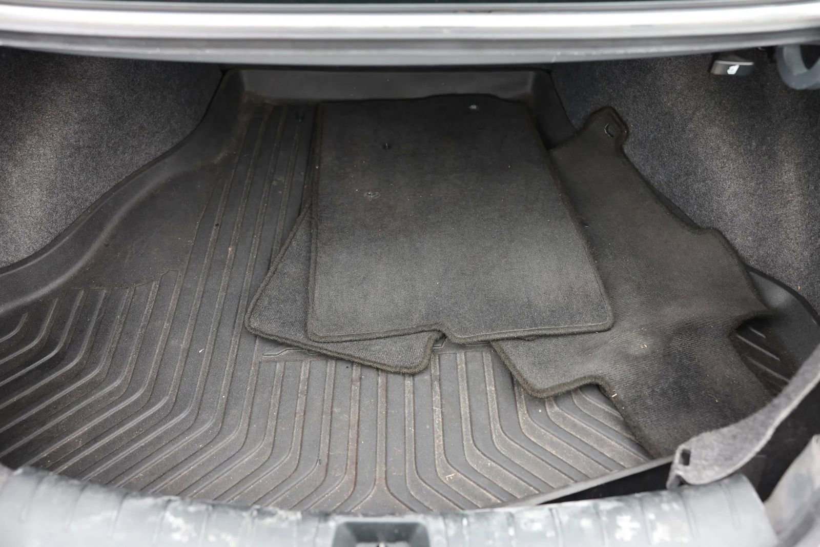 Used 2016 Honda Accord Touring image 24