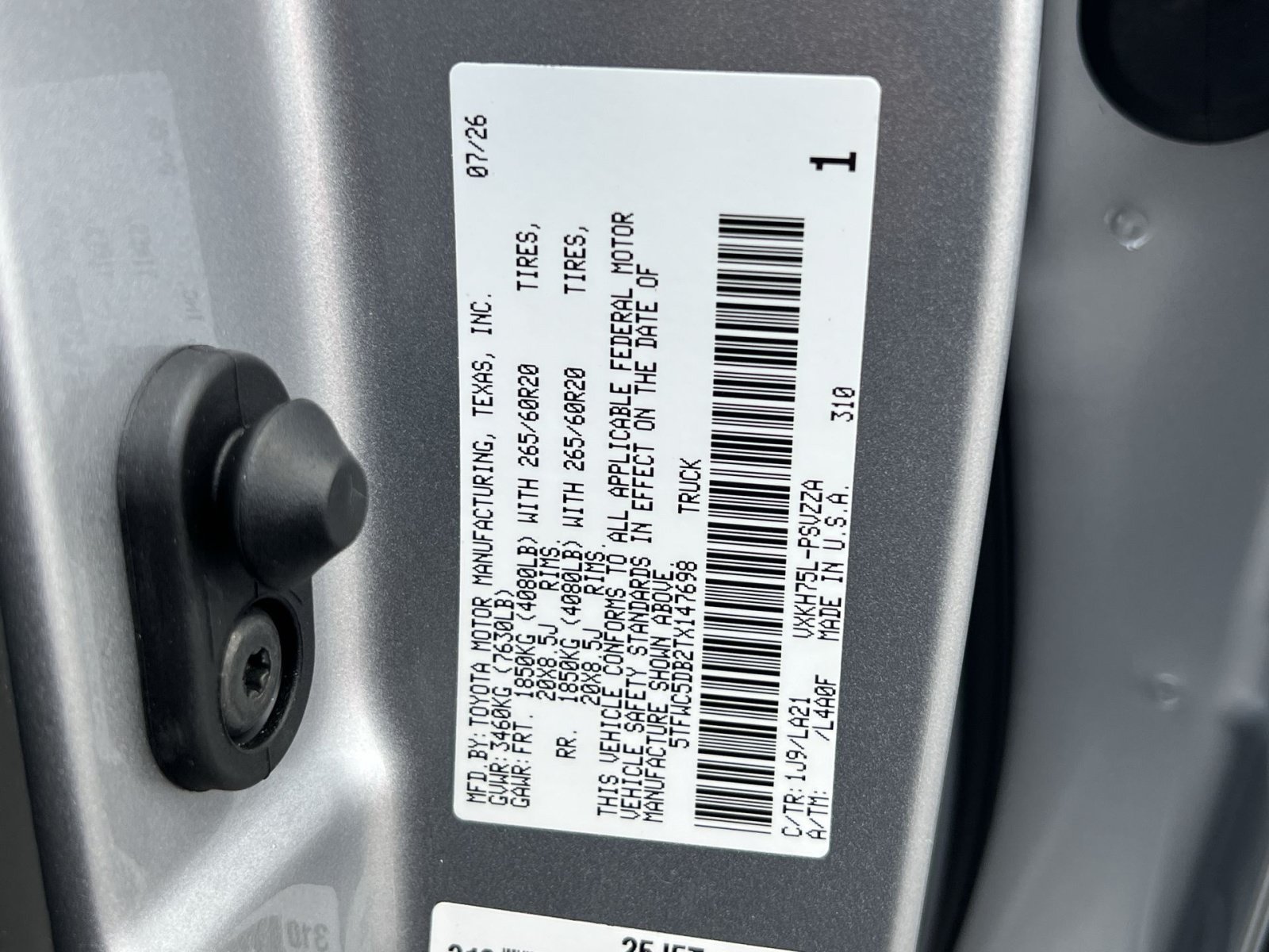 New 2026 Toyota Tundra Platinum w/ TRD Off-Road Package AWD/4WD image 28