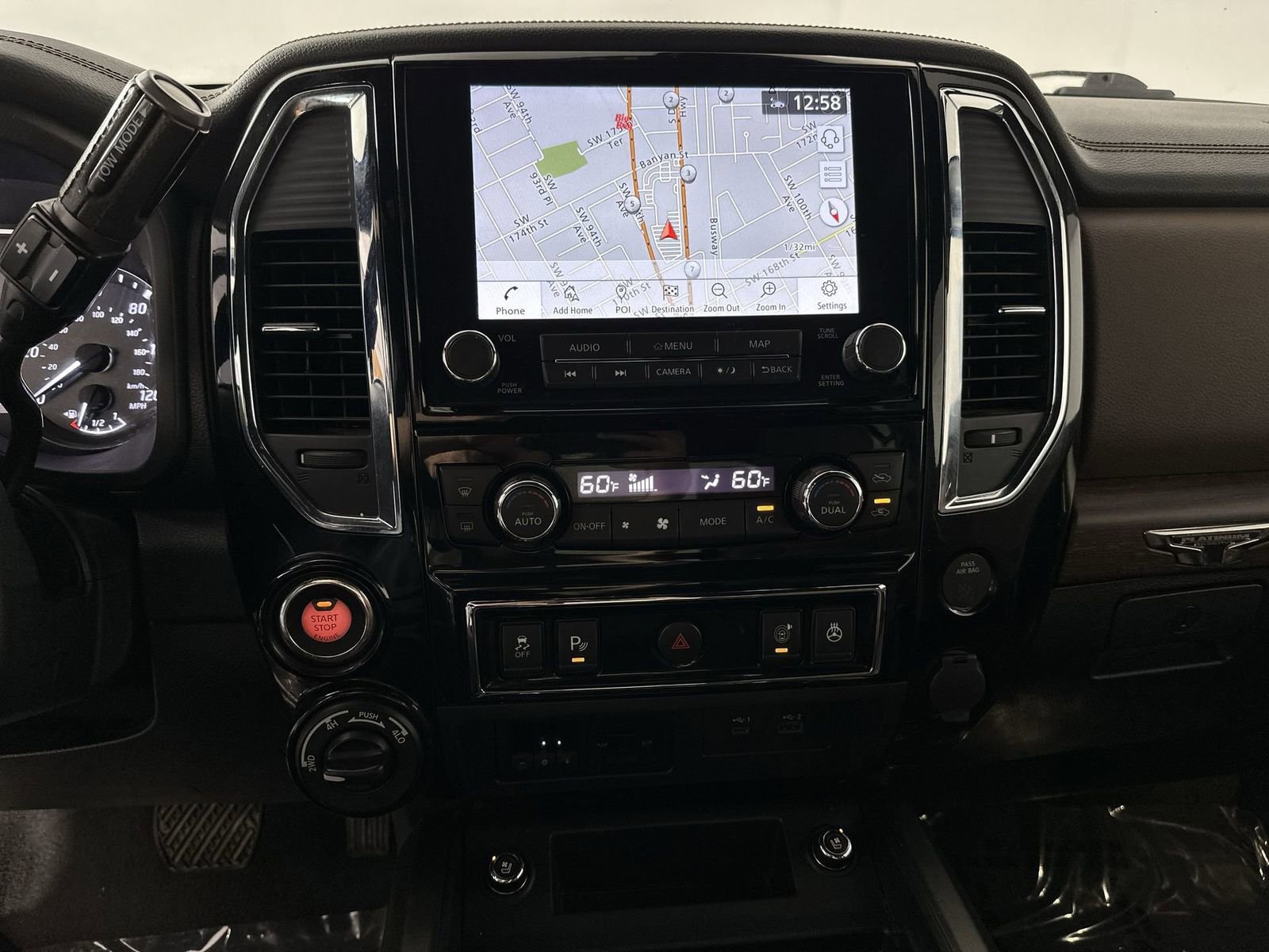 Certified 2021 Nissan Titan Platinum Reserve w/ Moonroof Package image 30