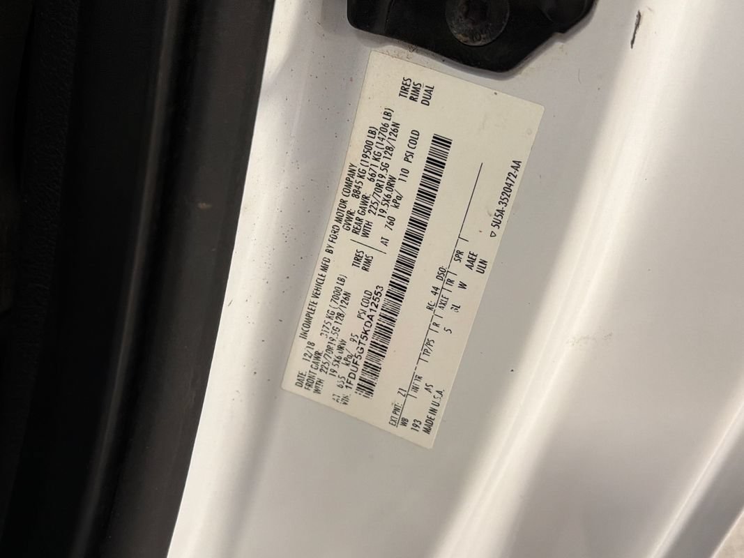 Used 2019 Ford F550 2WD Regular Cab Super Duty image 45