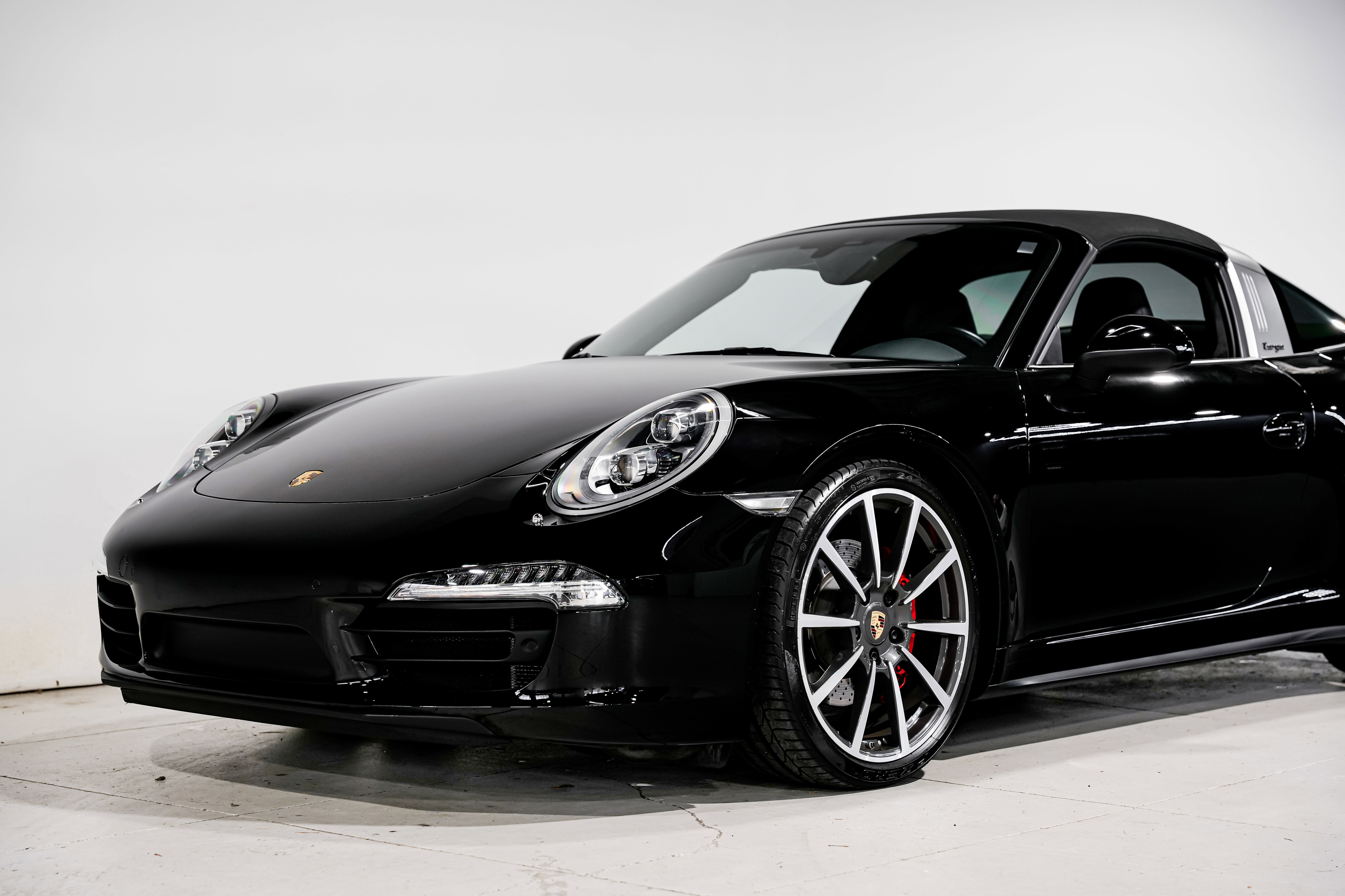 Used 2014 Porsche 911 Targa 4S image 33