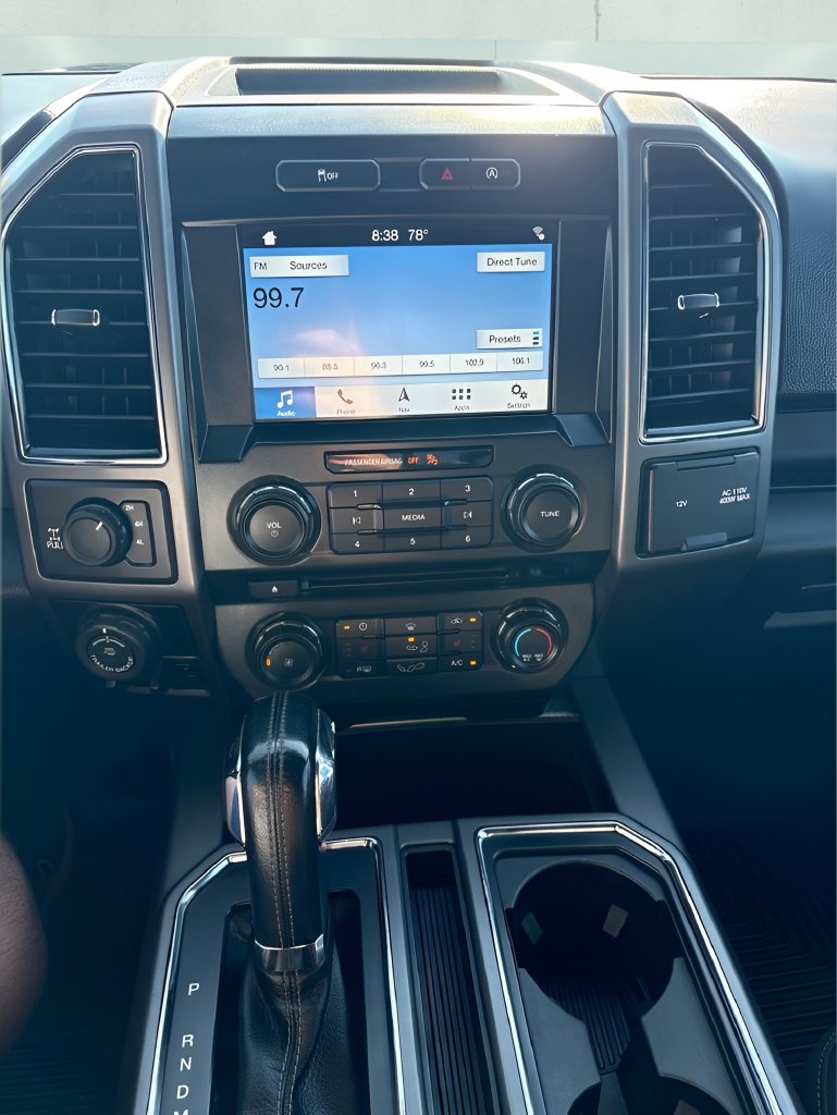 Used 2017 Ford F150 XLT w/ Equipment Group 302A Luxury AWD/4WD image 25