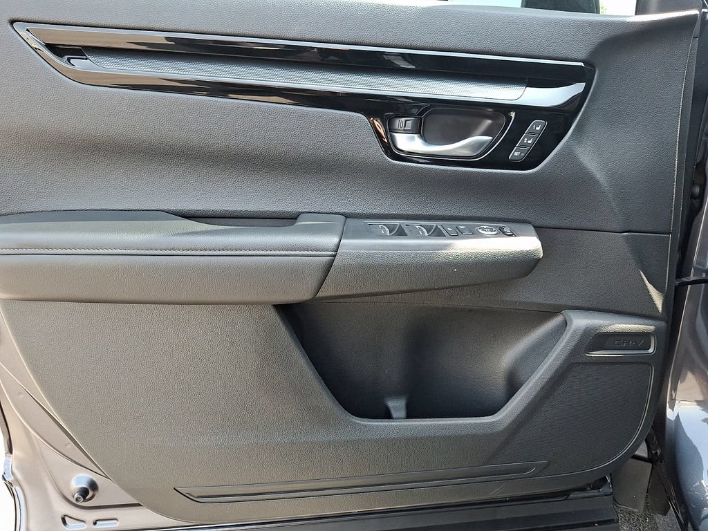 Used 2025 Honda CR-V EX-L image 12
