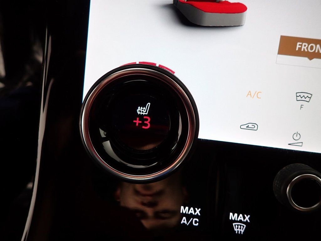 Used 2022 Land Rover Range Rover Evoque SE image 7