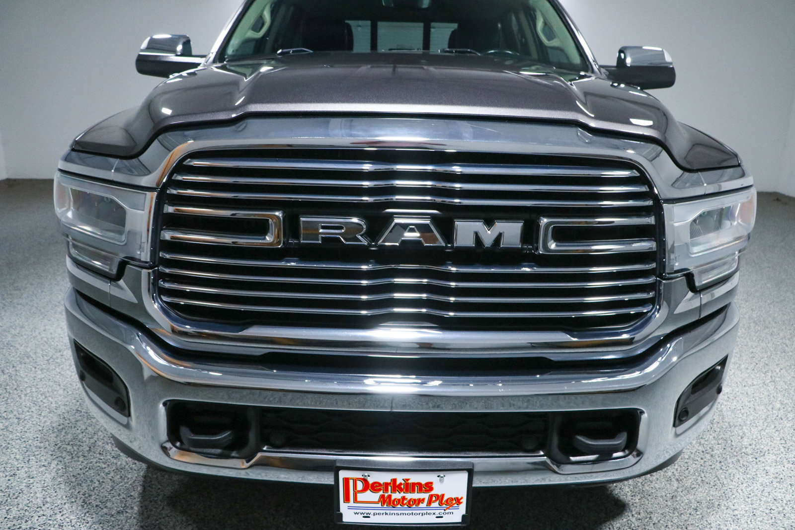 Used 2022 RAM 2500 Laramie w/ Protection Group AWD/4WD image 4