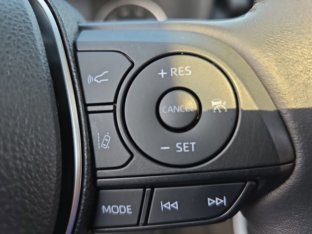 Certified 2022 Toyota RAV4 SE w/ Convenience Package AWD/4WD image 23