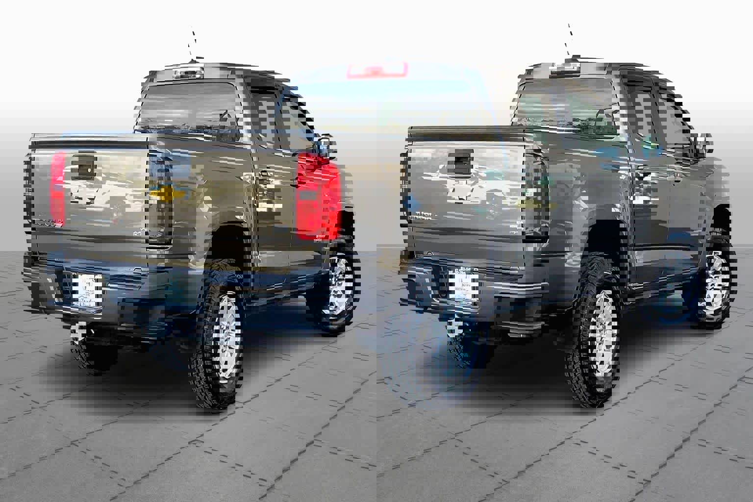 Used 2017 Chevrolet Colorado W/T w/ WT Convenience Package image 12