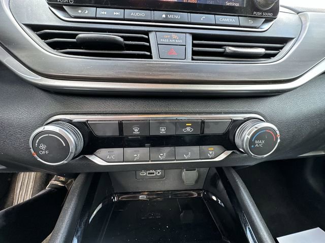 Used 2024 Nissan Altima 2.5 SV image 18