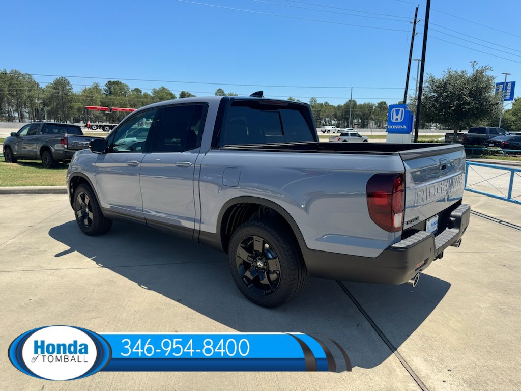 New 2026 Honda Ridgeline Black Edition image 4