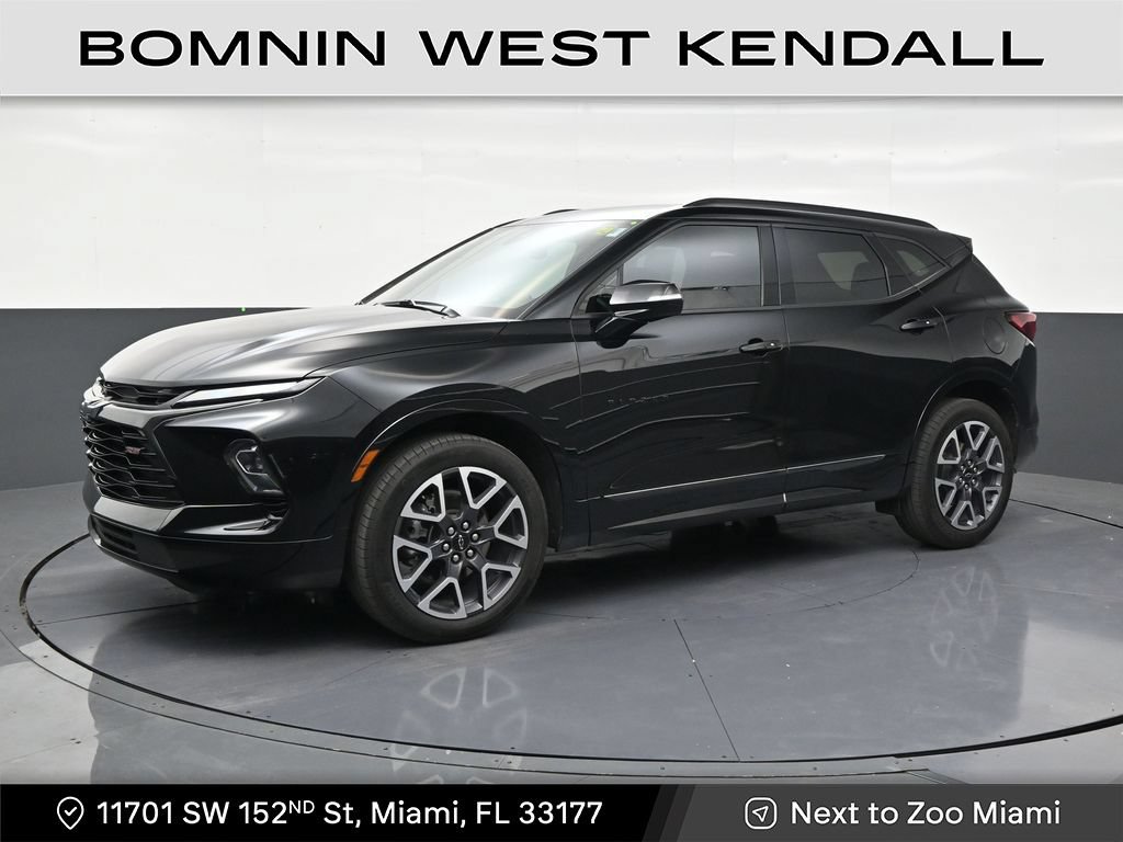 Used 2023 Chevrolet Blazer RS w/ Enhanced Convenience Package FWD image 1