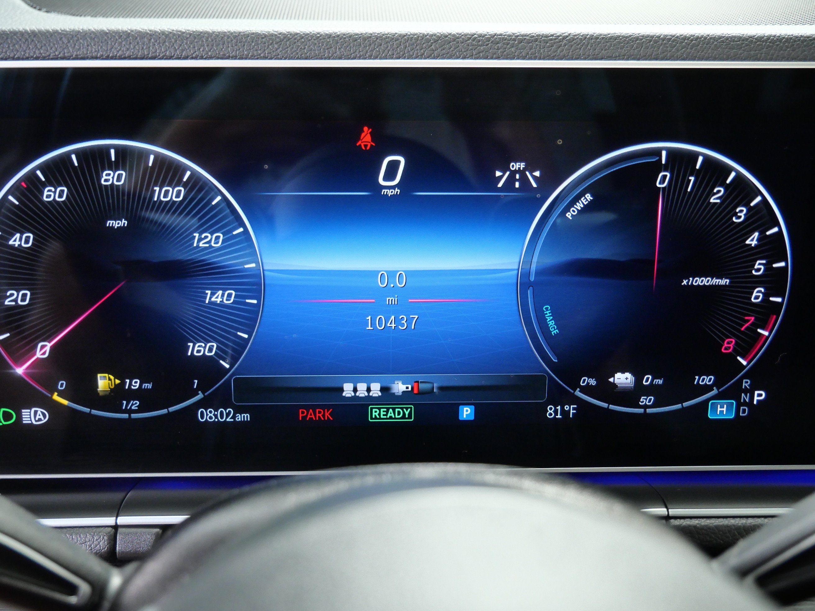 Certified 2025 Mercedes-Benz GLE 450e 4MATIC w/ Driver Assistance Package image 29